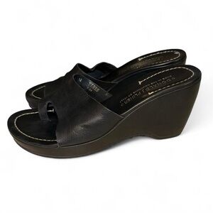 Y2K vintage Donald pliner chunky black leather platform wedge